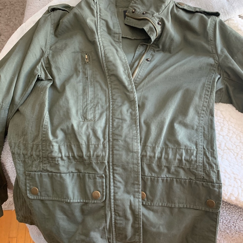 Green jacket - Picture 2 of 4